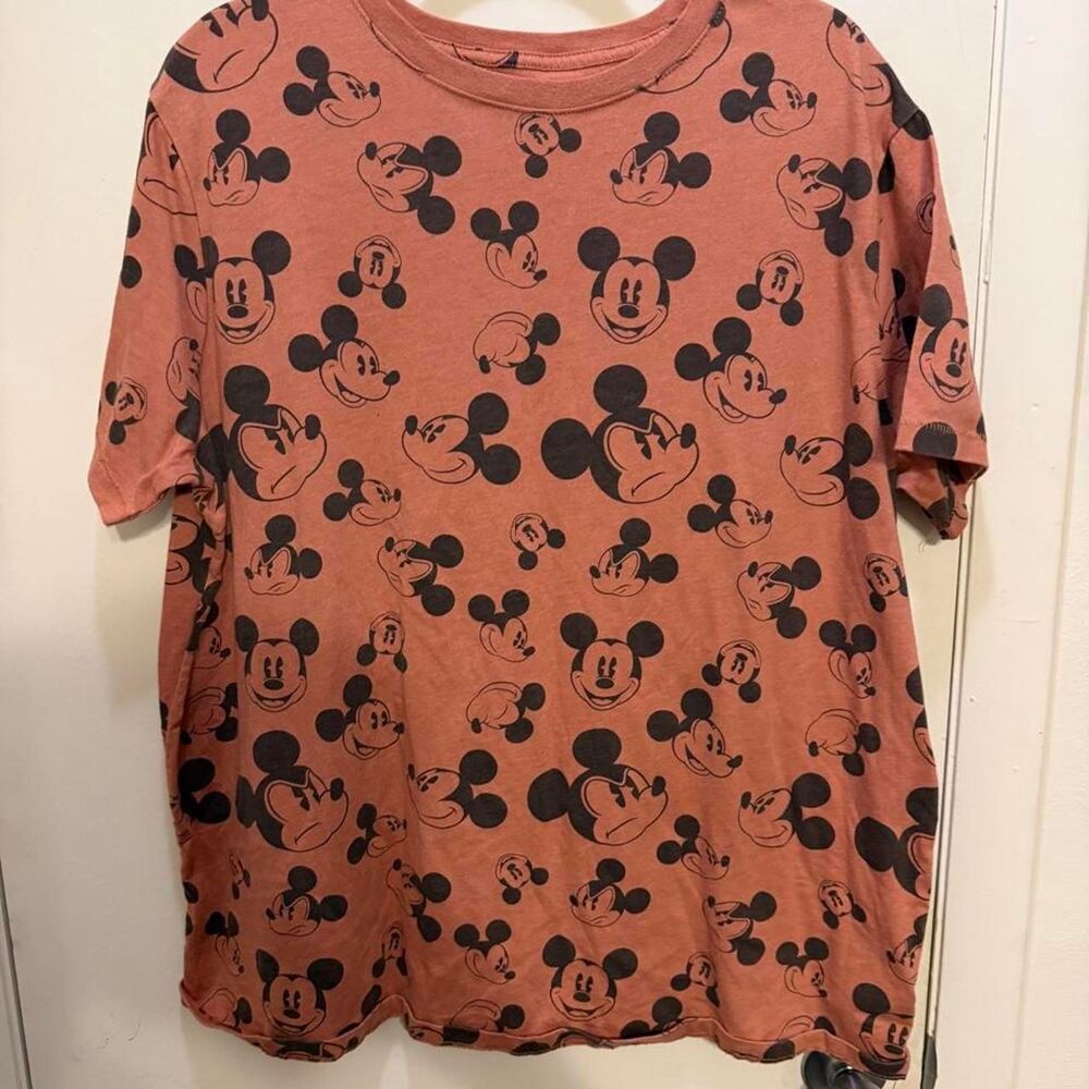 Disney Women's Pink and Orange T-shirt